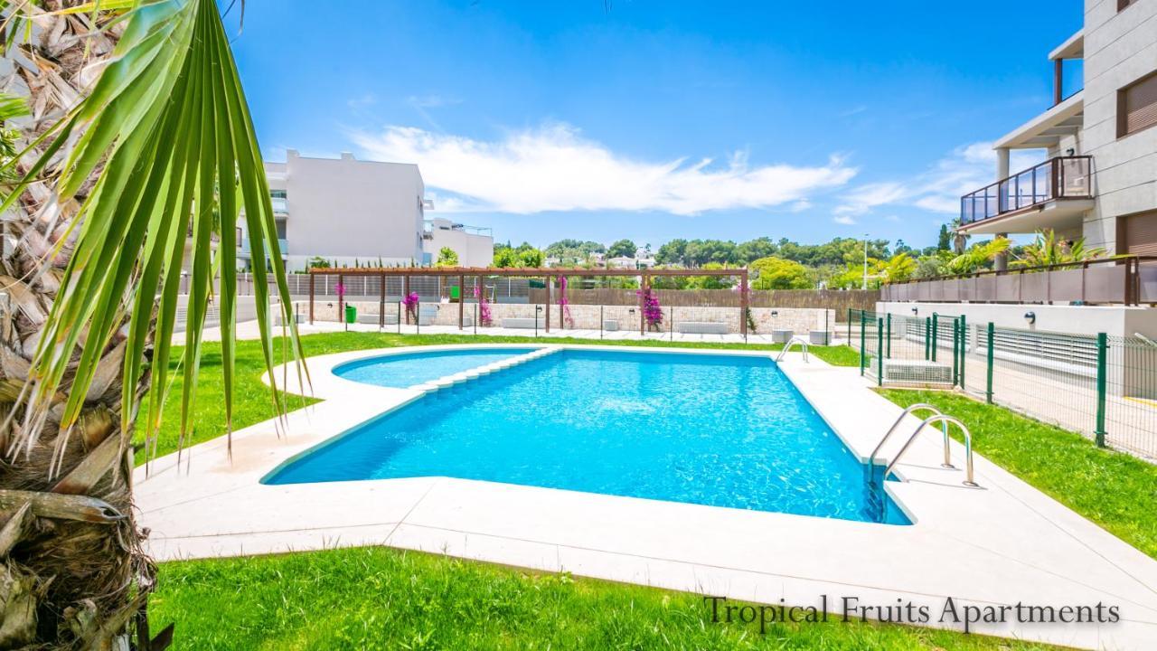 Lychee - Golden Star Apartment *